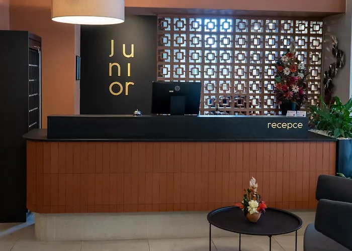 Junior Hotell 3*